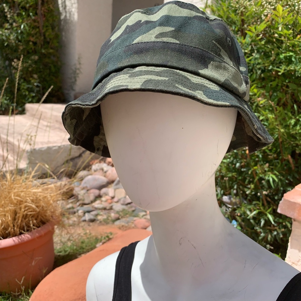 Pag bucket hat army color one size
